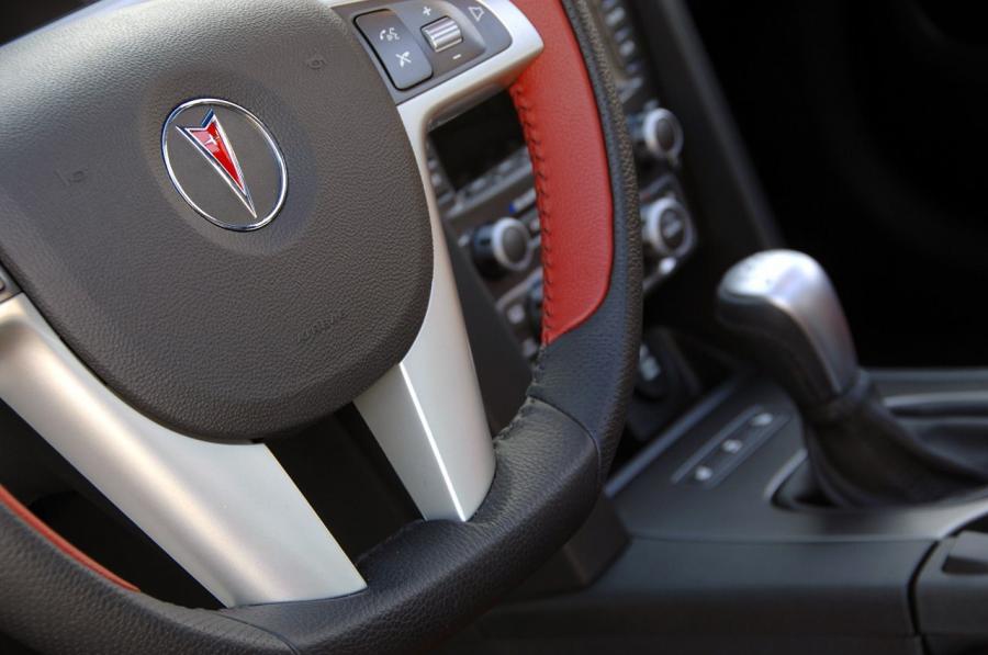  Pontiac G8 GXP 2009 года  (фото 44 из 79)